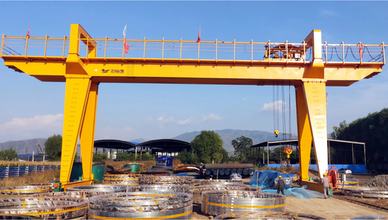 Zmotoryzowana suwnica bramowa z podwójnym dźwigarem 40 ton 50 ton