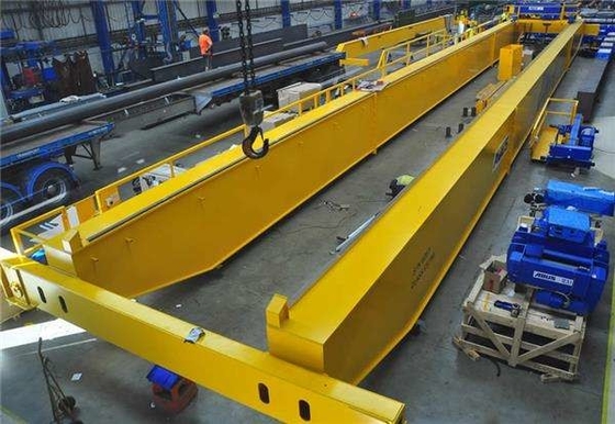 Europejski pojedynczy podwójny dźwigar EOT Overhead Bridge Crane 1-50 ton z jazdą na wózku