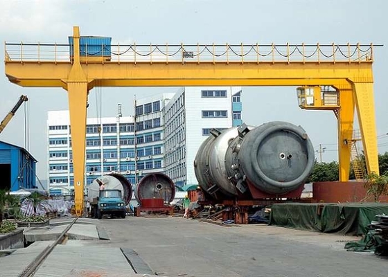 Suwnica bramowa dwudźwigarowa 25T-300T