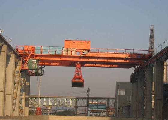 Dostosowana suwnica dwudźwigarowa od 10T do 32/5T o wysokości podnoszenia 6m-30m