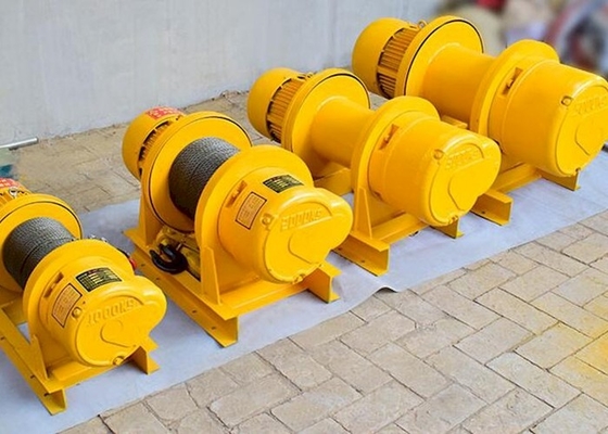 Wciągarka elektryczna z hamulcem elektromagnetycznym ODM 22 m / min do 30 m / min